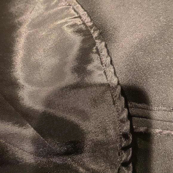 Ladies long black crepe back satin dress vintage - Picture 9 of 9